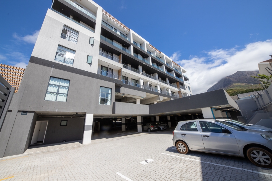 1 Bedroom Property for Sale in Observatory Western Cape